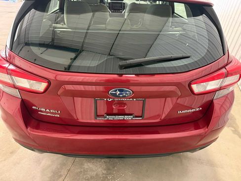 Used 2019 Subaru Impreza 2.0i Premium AWD/4WD image 16