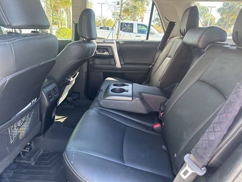 Used 2022 Toyota 4Runner TRD Sport w/ Technology Package image 3