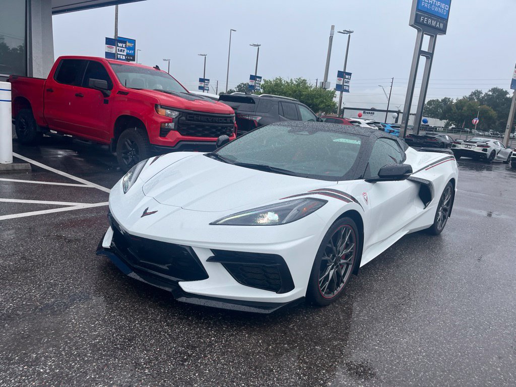 Used 2024 Chevrolet Corvette Stingray Premium Conv w/ Z51 Performance Package RWD image 1
