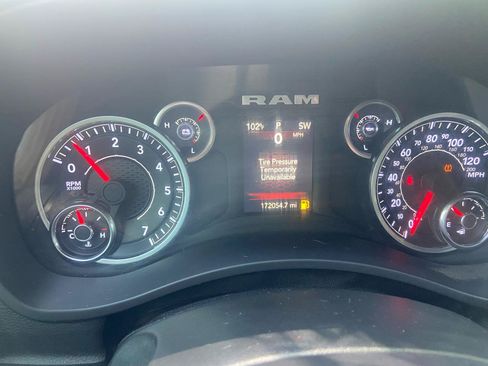 Used 2024 RAM 2500 Tradesman w/ Protection Group AWD/4WD image 15