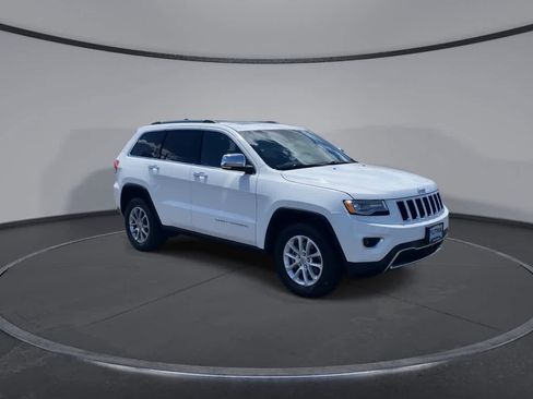Used 2016 Jeep Grand Cherokee Limited w/ Luxury Group II AWD/4WD image 3