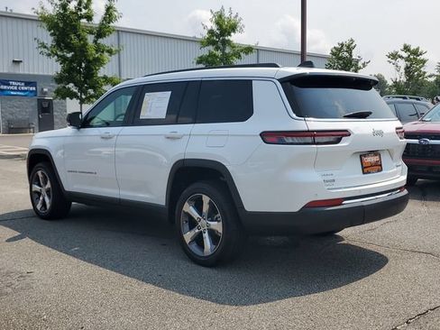 Certified 2025 Jeep Grand Cherokee L Limited w/ Luxury Tech Group II AWD/4WD image 6