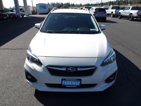 Used 2018 Subaru Impreza 2.0i Premium w/ Eyesight & BSD & Rcta AWD/4WD image 8