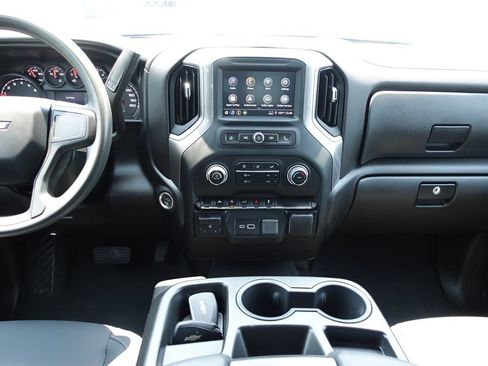 Used 2024 Chevrolet Silverado 1500 Custom AWD/4WD image 41