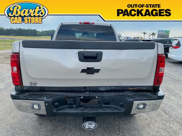 Used 2009 Chevrolet Silverado 2500 LT w/ Snow Plow Prep Package AWD/4WD image 5