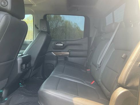 Used 2021 Chevrolet Silverado 1500 LT Trail Boss w/ Convenience Package II image 14