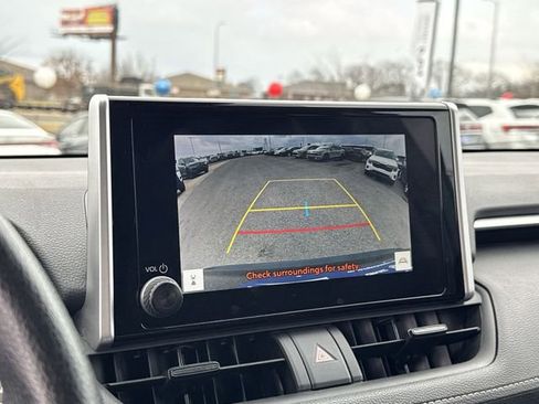 Used 2024 Toyota RAV4 XLE image 18
