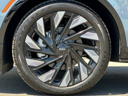 New 2026 Lincoln Nautilus Reserve AWD/4WD image 25