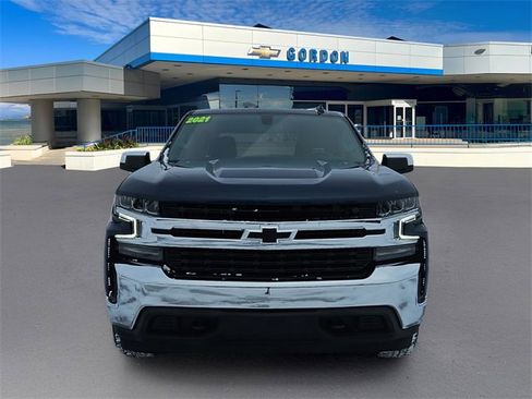 Used 2021 Chevrolet Silverado 1500 LT w/ Bed Protection Package image 2