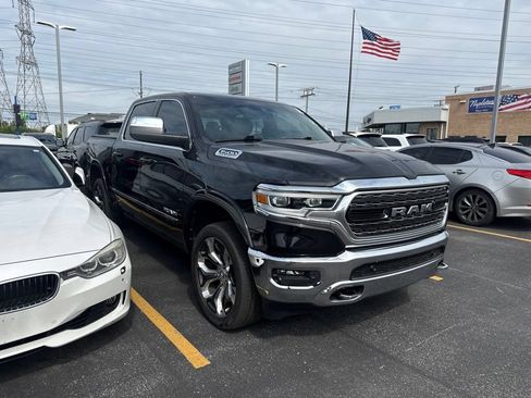 Used 2023 RAM 1500 Limited w/ Trailer Tow Group AWD/4WD image 3