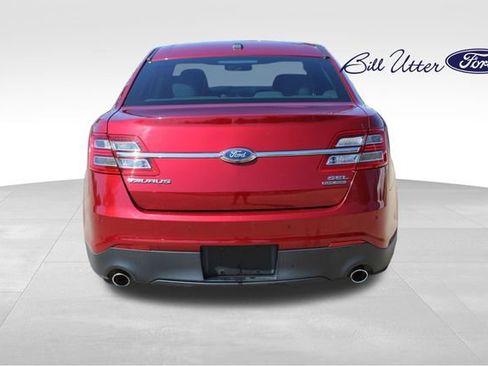 Used 2016 Ford Taurus SEL FWD image 6