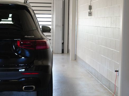 New 2026 Mercedes-Benz GLB 250 4MATIC image 13