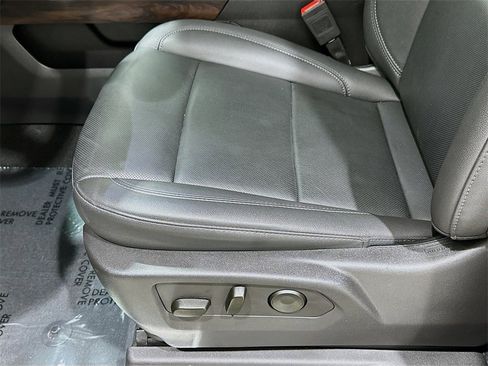 Used 2025 GMC Sierra 1500 SLT image 20