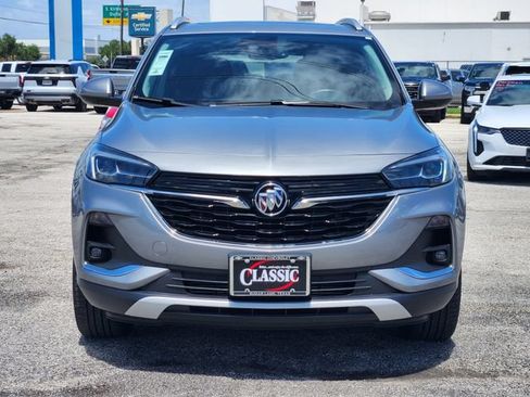 Used 2023 Buick Encore GX Essence w/ Experience Buick Package FWD image 2