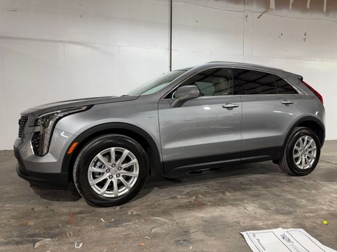 Used 2023 Cadillac XT4 Luxury FWD image 24