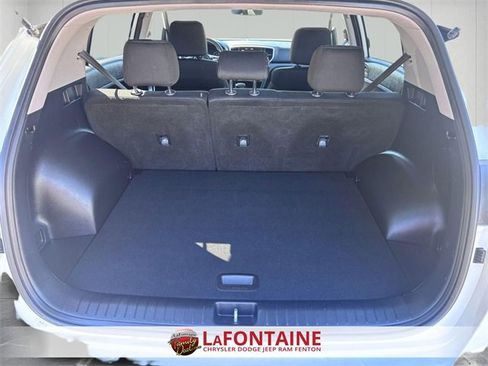 Used 2020 Kia Sportage LX image 25