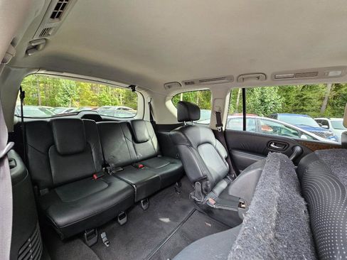 Used 2016 INFINITI QX80 Limited w/ All Season Package image 31