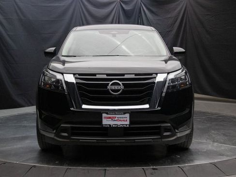 Used 2023 Nissan Pathfinder S w/ Cargo Package image 4