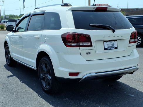 Used 2019 Dodge Journey Crossroad FWD image 5