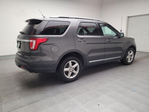 Used 2019 Ford Explorer XLT w/ Equipment Group 201A image 10