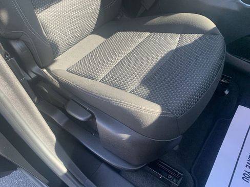 Used 2024 GMC Terrain SLE image 55