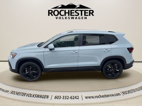 New 2026 Volkswagen Taos SEL AWD/4WD image 3