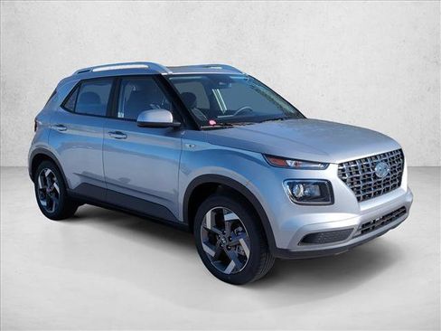 New 2026 Hyundai Venue SEL image 7