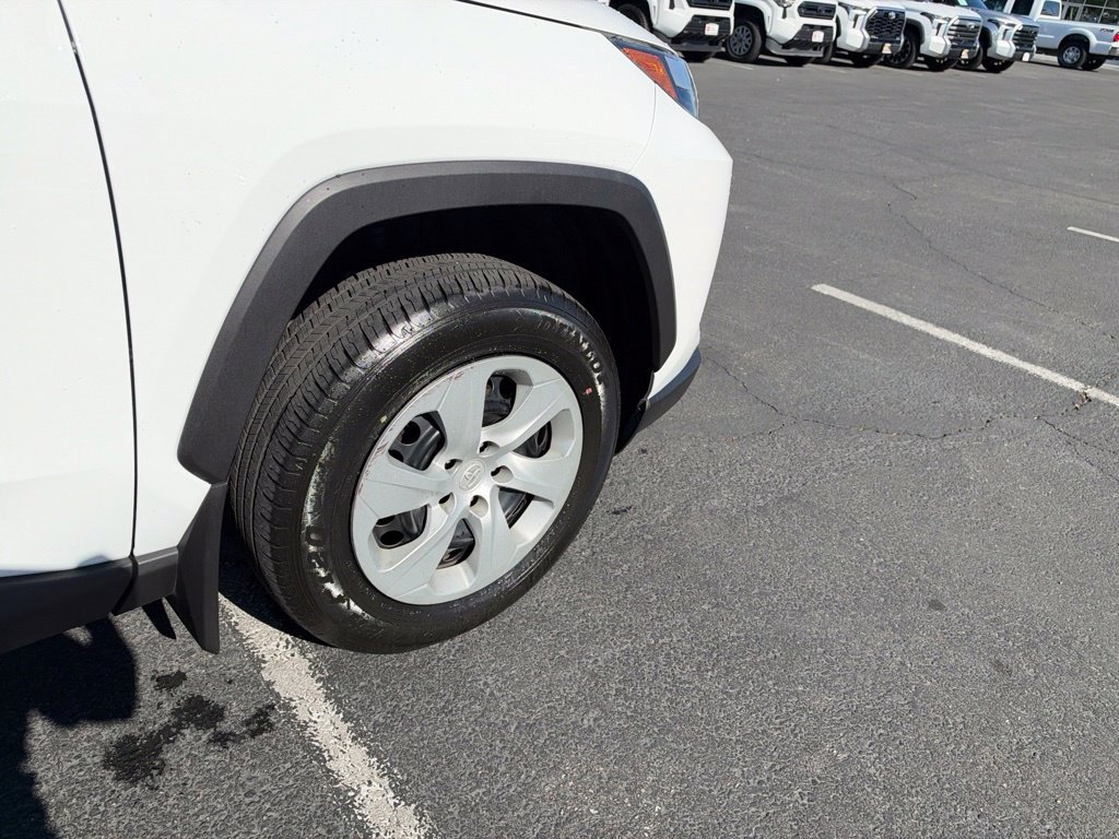 Certified 2023 Toyota RAV4 LE FWD image 22