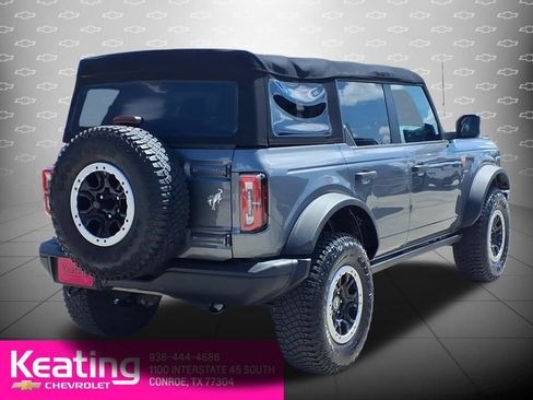 Used 2023 Ford Bronco Badlands AWD/4WD image 6