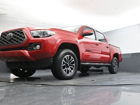 Used 2023 Toyota Tacoma TRD Sport w/ Black Out Package (TMS) image 35
