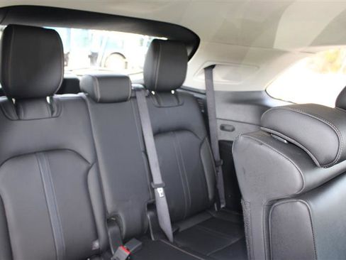 Used 2025 MAZDA CX-90 3.3 Turbo w/ Preferred Package image 14