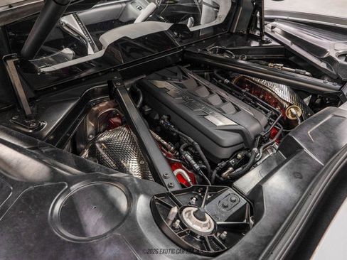 Used 2020 Chevrolet Corvette Stingray Premium Cpe w/ 3LT Preferred Equipment Group image 23