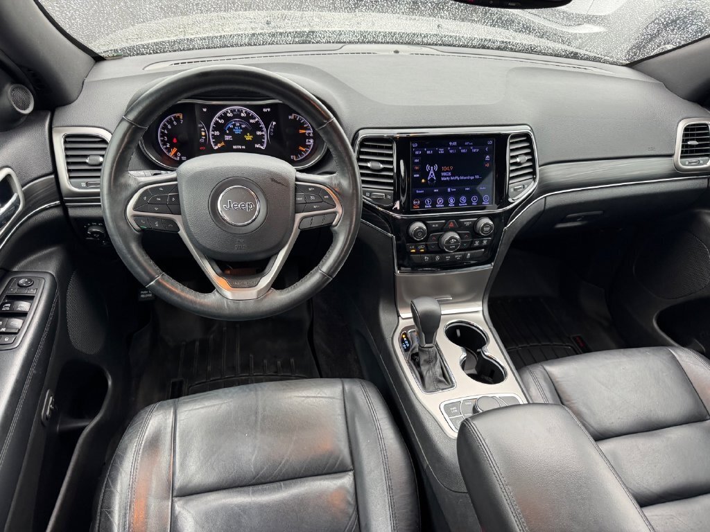Used 2019 Jeep Grand Cherokee Limited AWD/4WD image 16