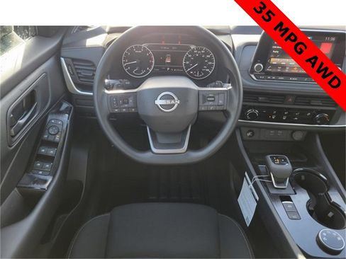 New 2025 Nissan Rogue S image 21