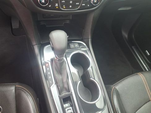 Used 2022 Chevrolet Equinox Premier FWD image 20