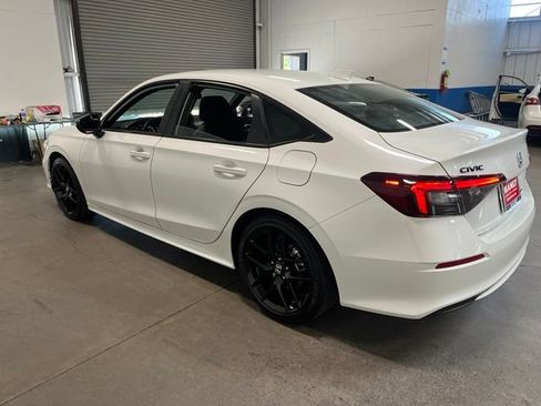 Used 2026 Honda Civic Sport image 5