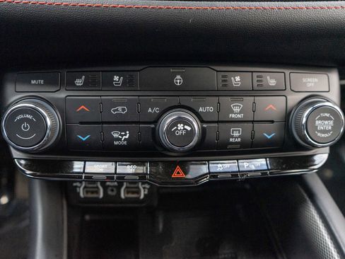 Used 2024 Dodge Durango R/T AWD/4WD image 20