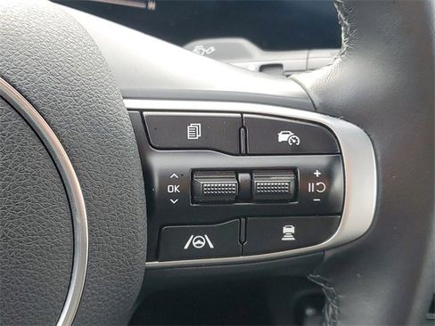 Certified 2025 Kia K5 GT-Line image 22