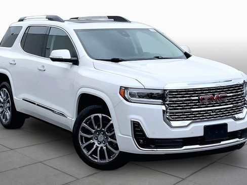 Used 2023 GMC Acadia Denali w/ Denali Technology Package AWD/4WD image 3
