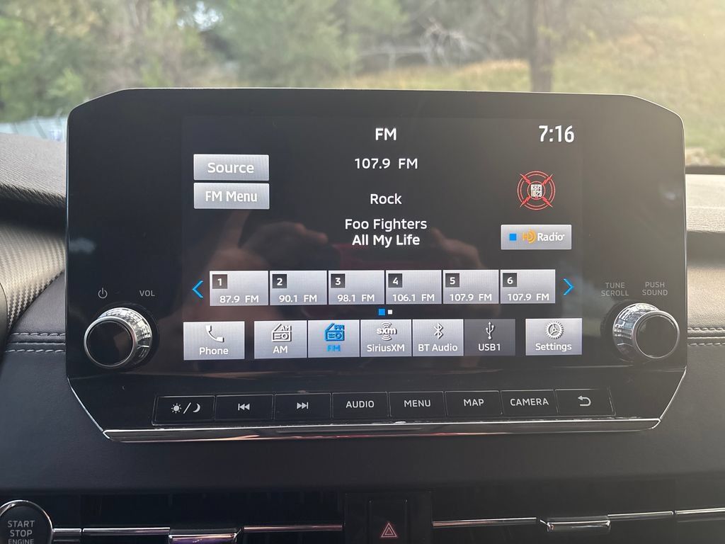 Used 2024 Mitsubishi Outlander FWD image 17