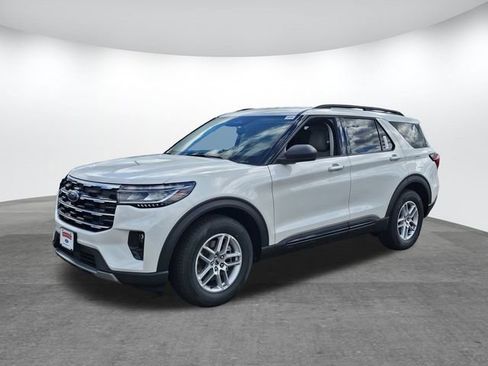 New 2026 Ford Explorer Active w/ Active Comfort Package image 4