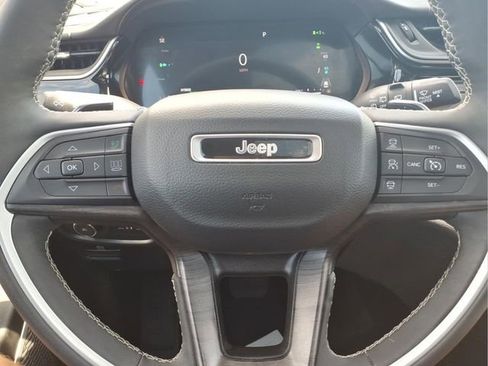 Used 2022 Jeep Grand Cherokee Limited 4xe AWD/4WD image 12