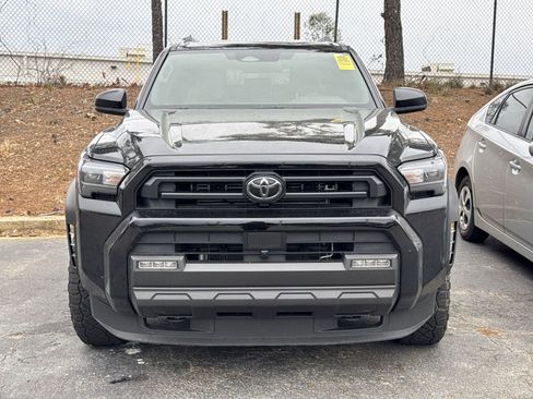 Used 2025 Toyota 4Runner SR5 image 6