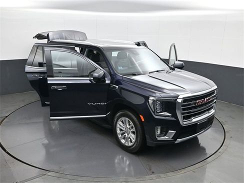Used 2023 GMC Yukon SLT image 30