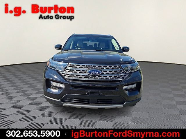 Used 2023 Ford Explorer Limited AWD/4WD image 2