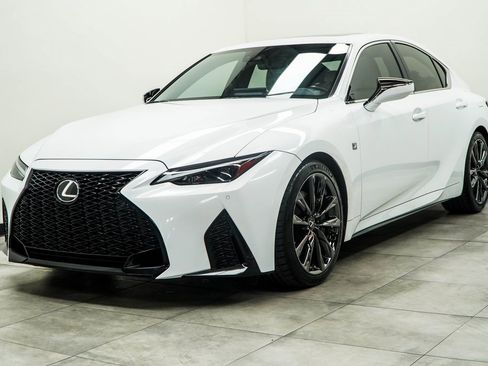 Used 2021 Lexus IS 350 F Sport image 3