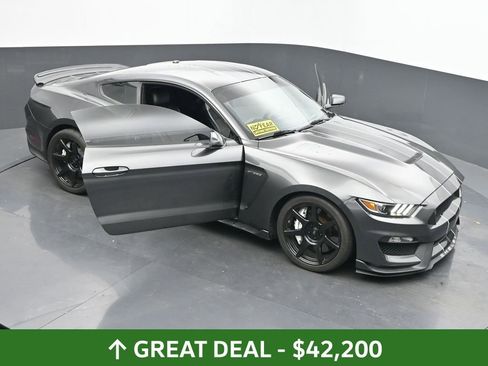 Used 2017 Ford Mustang Shelby GT350 image 59