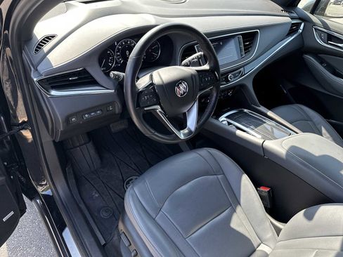 Used 2023 Buick Enclave Premium w/ Experience Buick Package FWD image 8