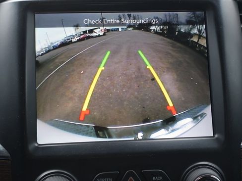 Used 2017 RAM 1500 Laramie w/ Convenience Group image 10