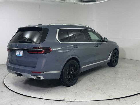 New 2026 BMW X7 xDrive40i image 2
